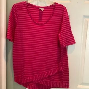 Chico's Red Asymmetrical Short Sleeve T-Shirt